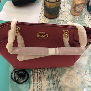 Michael Kors Jet Set Travel - Color Tulip